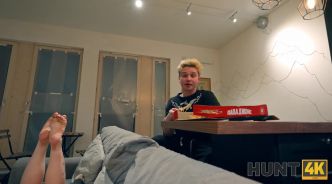 Парняга рогоносец и его невероятно пошлая подруга